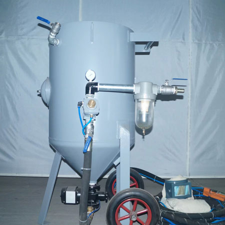 安徽非标定制加压型手动喷砂机原理及应用