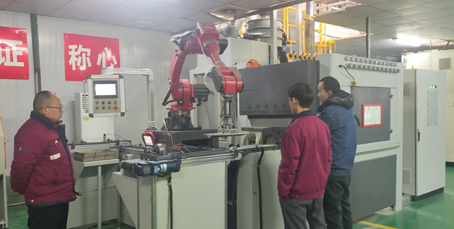 安徽自动喷砂机选型要点，看完少走弯路。